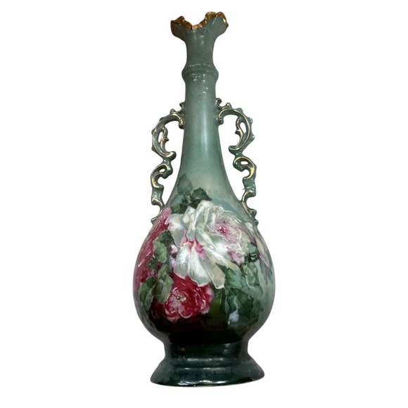 Porcelain Gilded Vase Victoria Austria Art Nouveau‎ Florals